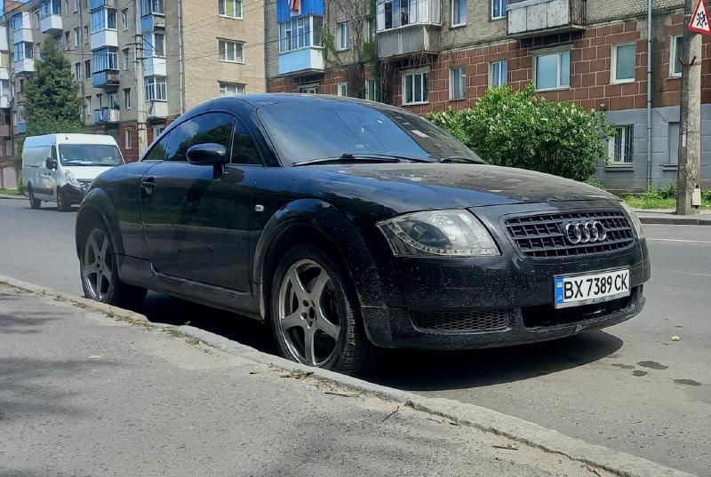 Audi-TT-ВХ7389СК.jpg