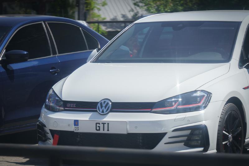 VW-Golf-GTI.jpg