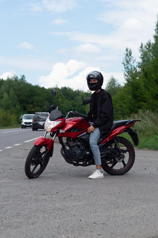 Moto-MS-01.jpg