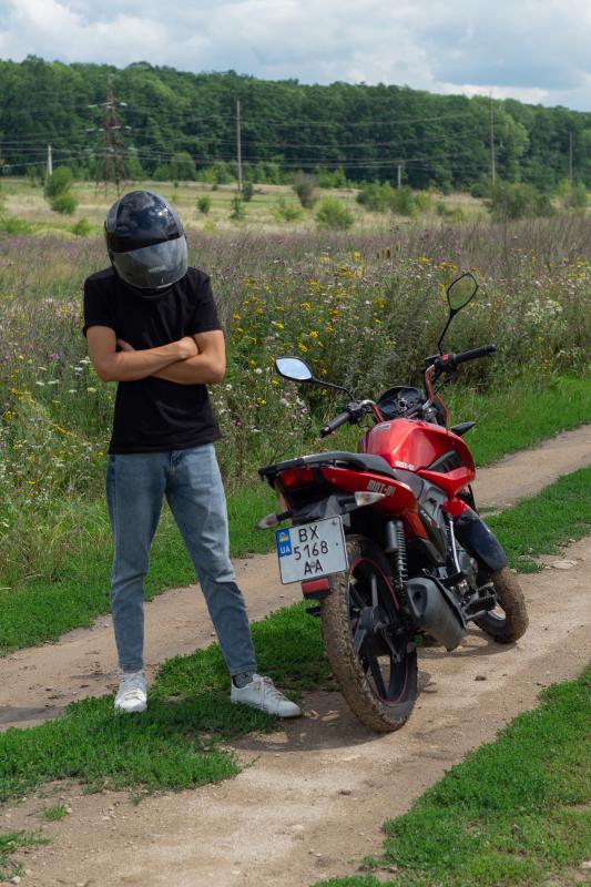 Moto-MS-03.jpg